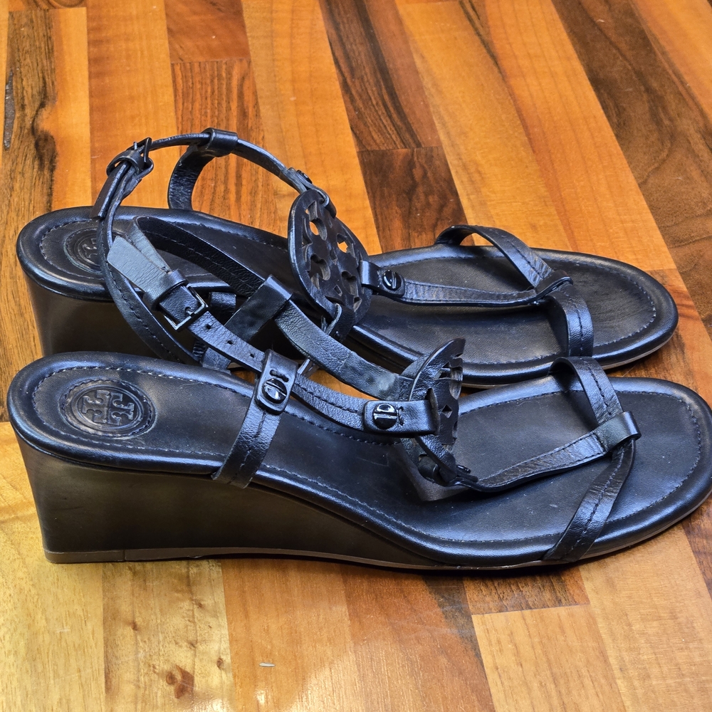 Tory Burch Miller Leather Wedge Sandals | Black | Size 8